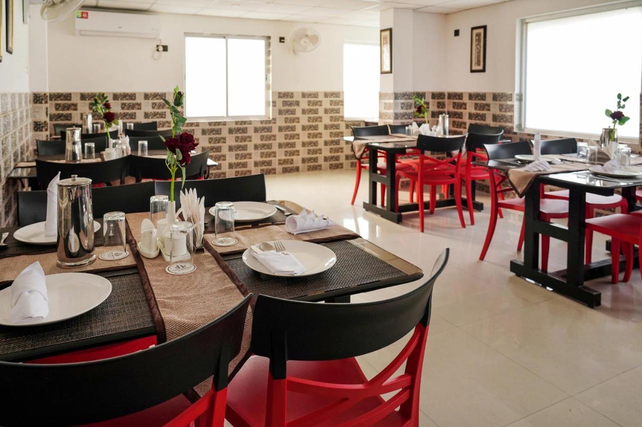 Hotel Heritage Koch Bihār Dış mekan fotoğraf